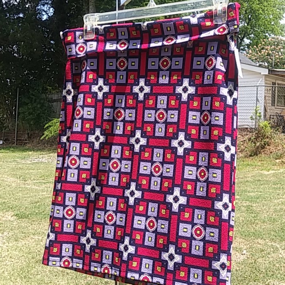 Lula Roe Cassie Pencil Skirt XL